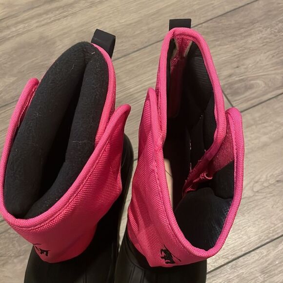 NWOT POLO Ralph Lauren snow boots (one shoe missing liner) - Picture 4 of 5